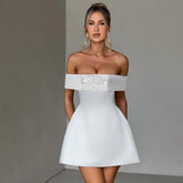 A Slim-Fitting One-Shoulder Dress With Patchwork